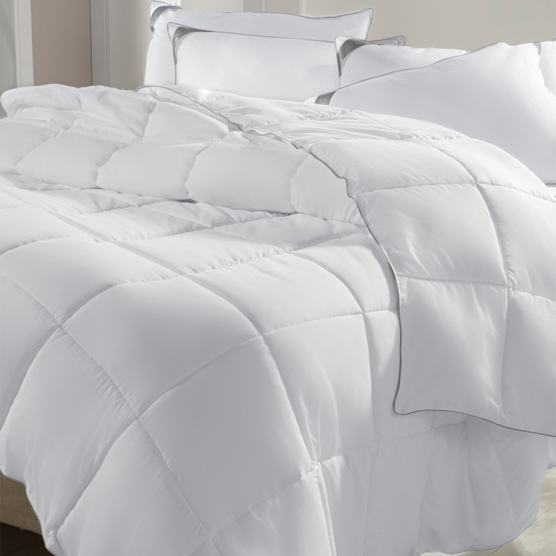 EDREDOM CASAL TOQUE DE PETALAS KACYUMARA 220X250 BRANCO *355469.0001.U