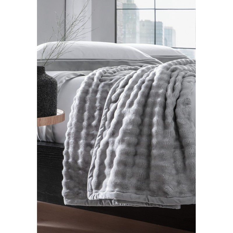 COBERTOR CASAL BLANKET COURCHEVEL KACYUMARA 180X220 CINZA *360280.3643 COBERTOR CASAL BLANKET COURCHEVEL KACYUMARA 180X220 CINZA *360280.3643