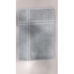 TOALHA PARA PES METROPOLE II 45X65 KARSTEN VERDE 3775314